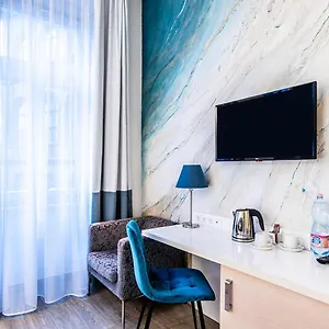 Atrium Fashion 4*, Budapest Ungarn